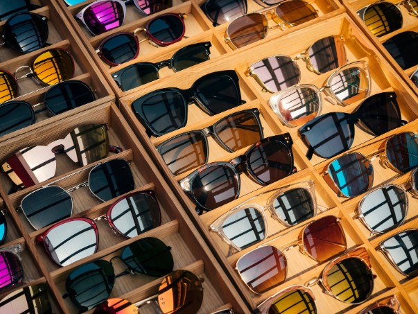 Как выбрать надежного поставщика очков для зрения в Украине