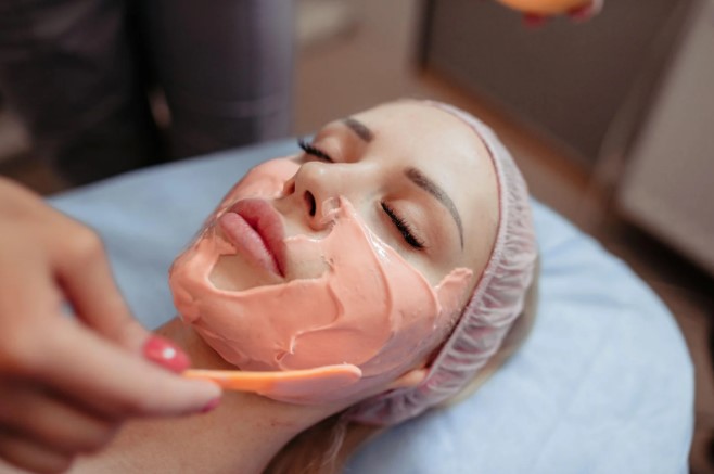 Як обрати альгінатну маску: склад, ефект і кому підходить